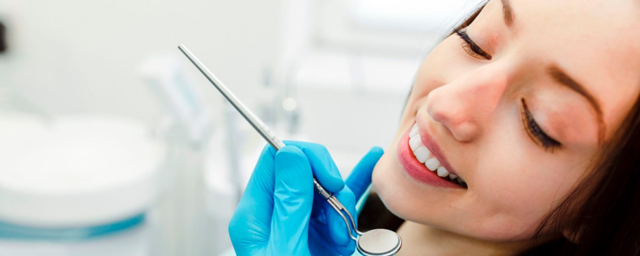 tratamiento blanqueamiento dental barcelona